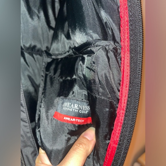 EUC Kenneth Cole Awareness vest - Picture 2 of 3